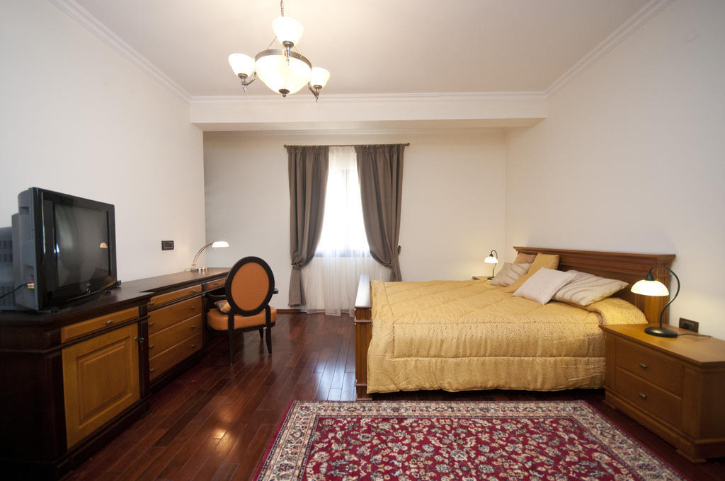 St.George Apartments Petrovac na moru Zimmer foto